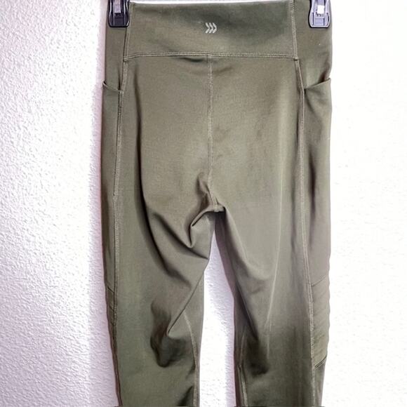 All in Motion High Waisted Moto Leggings Army Green X-Small - Picture 5 of 10